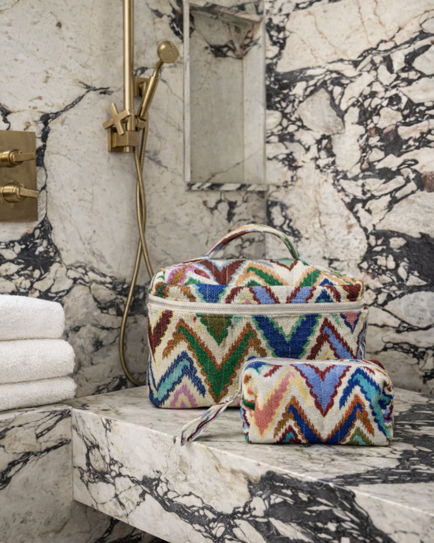 ALULA VANITY & POUCH SET